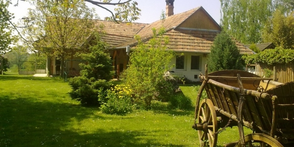 ASZALÓ FOGADÓ