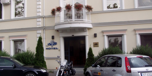 Alfa Hotel***