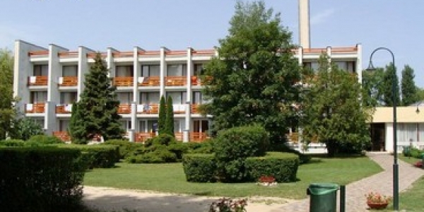 Nereus Park Hotel***
