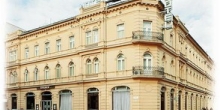Royal Hotel